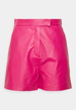 RIANI Shorts - Pink Kiss -ESPRIT Vendite 04e266485de846b694a59558d3e7d89e scaled