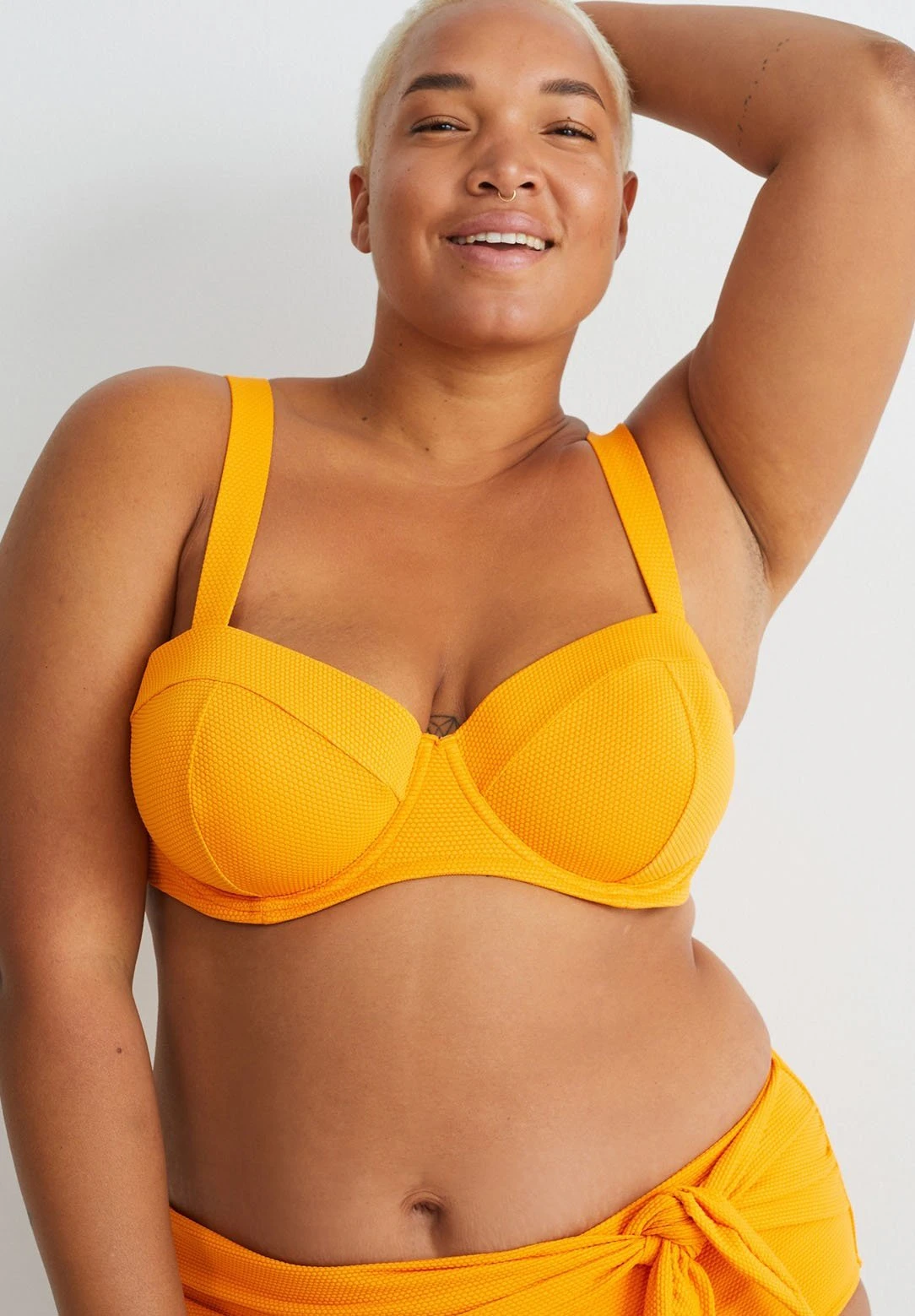 Bikini Pezzo Sopra - Orange 1 Bikini Pezzo Sopra - Orange