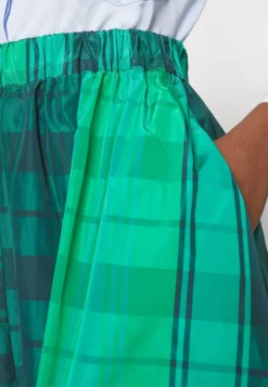 MAX & Co. Matrigna - Gonna A Campana - Green -ESPRIT Vendite 07aa362563f549feaebae0f2533d6f33 scaled