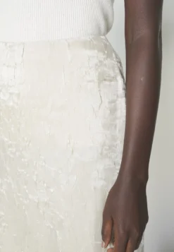 Filippa K Crinkled Pencil Skirt - Gonna A Tubino - Winter White -ESPRIT Vendite 12b48dac5bfb4edfbf77330d1ca83ef3 scaled