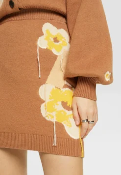 ESPRIT Mit Floralem Jacquard-Muster - Minigonna - Toffee -ESPRIT Vendite 1513e2b5c7ce4feabc33ec56a691c9e6