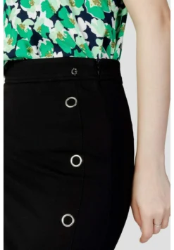 Guess Claudia - Gonna A Tubino - Jlbk -ESPRIT Vendite 17746b5c0b3948168049ebff3d19821f