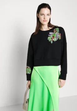 MARC CAIN FelpaBlack Donna Felpe M4R21J01L-Q11 -ESPRIT Vendite 2144a674bf444456ae7491f8c2849b2c scaled