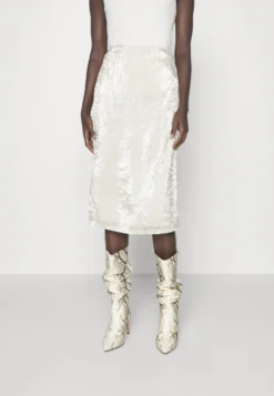 Filippa K Crinkled Pencil Skirt - Gonna A Tubino - Winter White