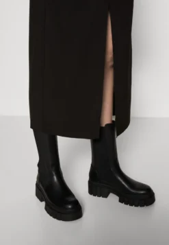 Vero Moda Vmtroian Long SkirtGonna A TubinoBlack Donna Gonne VE121B0ZB-Q11 -ESPRIT Vendite 25d8635d4a6e450298304d3195aba888 scaled