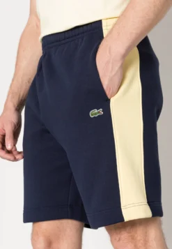 Lacoste Unisex - Pantaloni Sportivi - Marine/Jaune -ESPRIT Vendite 293b15d9a58c4160beb794ecd0ca414a scaled