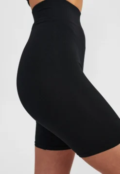 Numarie - Shorts - Caviar -ESPRIT Vendite 3f21bfd59502491da89af04b7e361a7c