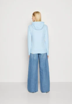 Ragwear PayaFelpa Con ZipLight Blue Donna Felpe R5921J0LO-K11 -ESPRIT Vendite 4e9e4ff06d8d4f269a02ae25b8b94695 scaled