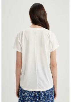 DeFacto BatwingT-Shirt Con StampaEcru Donna T-shirt E Top DEZ21D1M5-B11 -ESPRIT Vendite 4f68e23229134adf913b2523f40f361d