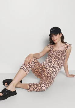 Mamalicious JumpsuitTuta JumpsuitParisian Night Donna Tute Jumpsuit M6429D01X-T11 11 Mamalicious JumpsuitTuta JumpsuitParisian Night Donna Tute Jumpsuit M6429D01X-T11 -ESPRIT Vendite 562a7da6716b435ca0c4f90054a493f7 scaled