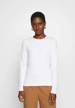 Anna Field 2 PackMaglietta A Manica LungaWhite/Black Donna T-shirt E Top AN621D0U6-A11 -ESPRIT Vendite 66ee0b406dc64313a71a32b15716c86b scaled