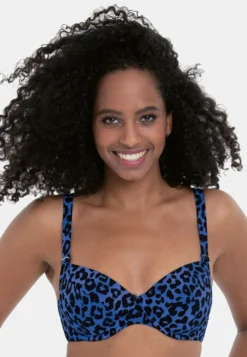 Rosa Faia LunaBikini Pezzo SopraFusion Blue Donna Moda Mare RF881J00J-K11 -ESPRIT Vendite 705e46464a3446008c33a08294d26cca scaled