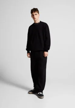 BERSHKA Round Neck - Felpa - Black -ESPRIT Vendite 76f25b22b9504334bc18b0a0d9b984f5 scaled