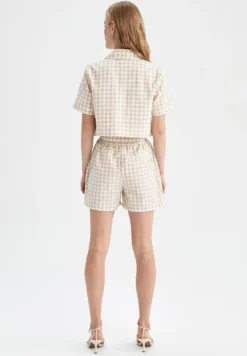 DeFacto Paperbag - Shorts - Ecru -ESPRIT Vendite 7bf0f28b3a05416189fc1ab14a15a3a1