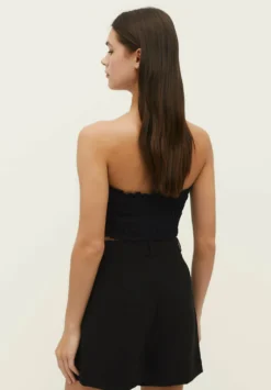 Stradivarius Smart With Darts - Shorts - Black -ESPRIT Vendite 80e37cb6819147b0892606431d81ffd6