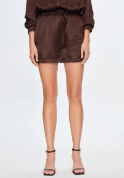 Kiran - Shorts - Brown