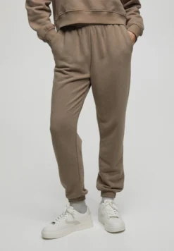 PULL & BEAR SetFelpaOchre Donna Felpe PUC21J0VP-O11 -ESPRIT Vendite 91373afb4ded42419b4baa8b96597c5f scaled