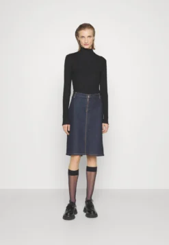 Filippa K Midi Zip SkirtGonna Di JeansMidnight Donna Gonne F1421B037-K11 -ESPRIT Vendite 96a7abb062224602a1871ec876571552 scaled
