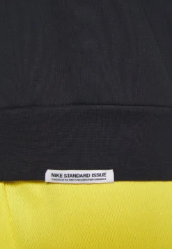 Nike Performance Issue CrewFelpaBlack/Pale Ivory Donna Felpe N1242G0WA-Q11 -ESPRIT Vendite 98c114d53b1d472c88b134184cdea824 scaled