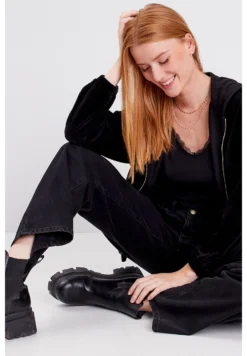 ÖkofreundlicheFelpa Con ZipNoir Donna Felpe BQ021J00N-Q11 -ESPRIT Vendite ab3ee5d9ef4047b6b15823b848cabbec