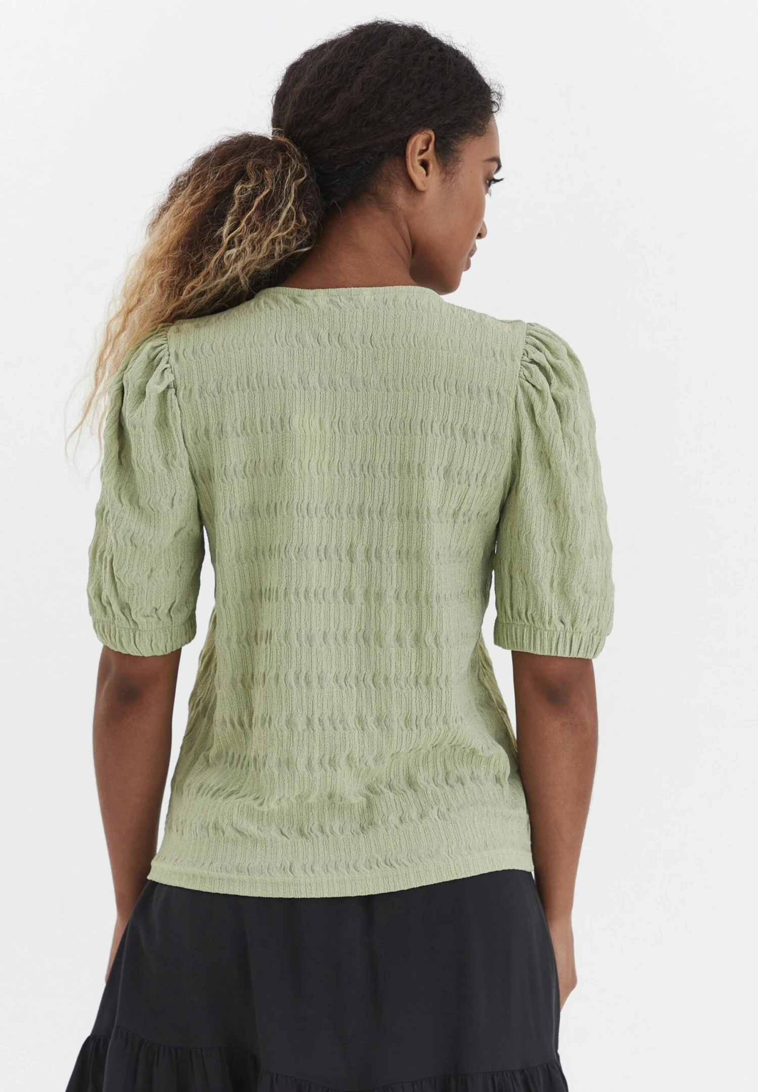 B.young BysannyT-Shirt Con StampaGrün Donna T-shirt E Top BY221D05H-M11 3 B.young BysannyT-Shirt Con StampaGrün Donna T-shirt E Top BY221D05H-M11 - immagine 3