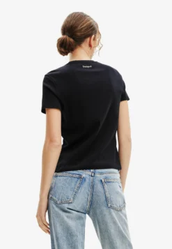 Desigual Flower MessageT-Shirt Con StampaBlack Donna T-shirt E Top DE121D11D-Q11 -ESPRIT Vendite c26ef5d760e3464c8953d94151108443 scaled