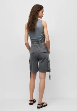 PULL & BEAR Bermuda- Shorts - Dark Grey -ESPRIT Vendite d0ea5dc32bbc4353b84a9a245bc8d73c scaled
