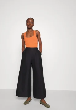 Abercrombie & Fitch Ottoman Cross Back TankTopDusty Orange Donna T-shirt E Top A0F21D0NP-H11 -ESPRIT Vendite d6635a9fe5874489b5c2fbff3450d21e scaled