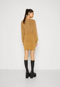 Vila Vimynte Short SkirtMinigonnaGold Colour Donna Gonne V1021B105-F11 -ESPRIT Vendite db2164d9ded044cea26daf69197b70f4 scaled