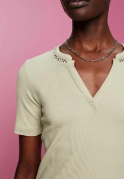 ESPRIT KurzarmT-Shirt BasicDusty Green Donna T-shirt E Top ES121D2HN-M11 -ESPRIT Vendite dc969ae720624b9cb79e2d2a3c34685f