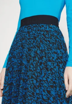 Boss Esamma - Gonna A Pieghe - Blue/Black 11 Boss Esamma - Gonna A Pieghe - Blue/Black -ESPRIT Vendite e807d9e8f6304be4b74d88368293b888 scaled