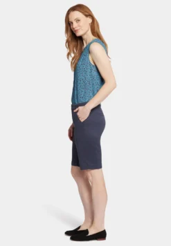 NYDJ Bermuda - Shorts - Oxford Navy -ESPRIT Vendite eb4d85d5defa458cbcc81e1807bb617e scaled