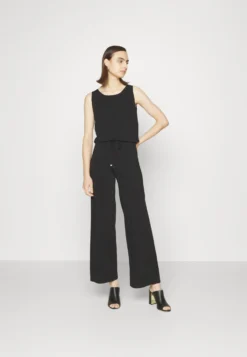 Boss FissahTuta JumpsuitBlack Donna Tute Jumpsuit BB121T015-Q11 -ESPRIT Vendite ed414d11b7bc4dce87fc19d7a1d8f46a scaled