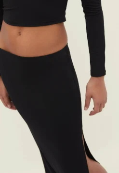 Stradivarius With Side Slit - Gonna A Tubino - Black -ESPRIT Vendite f01480817cef443188a61202559549e7