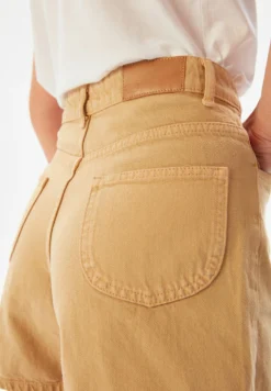 With PocketShorts Di JeansCamel Donna Shorts ADK21S00I-B11 -ESPRIT Vendite f0b3828c88694c98a12901bf68e3bb6c scaled