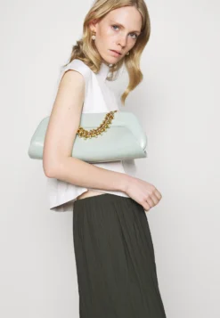 Max Mara Leisure FootingGonna A CampanaVerde Salvia Donna Gonne M1X21B017-B11 -ESPRIT Vendite f26cc15821eb4521a70de1a38e164bab scaled