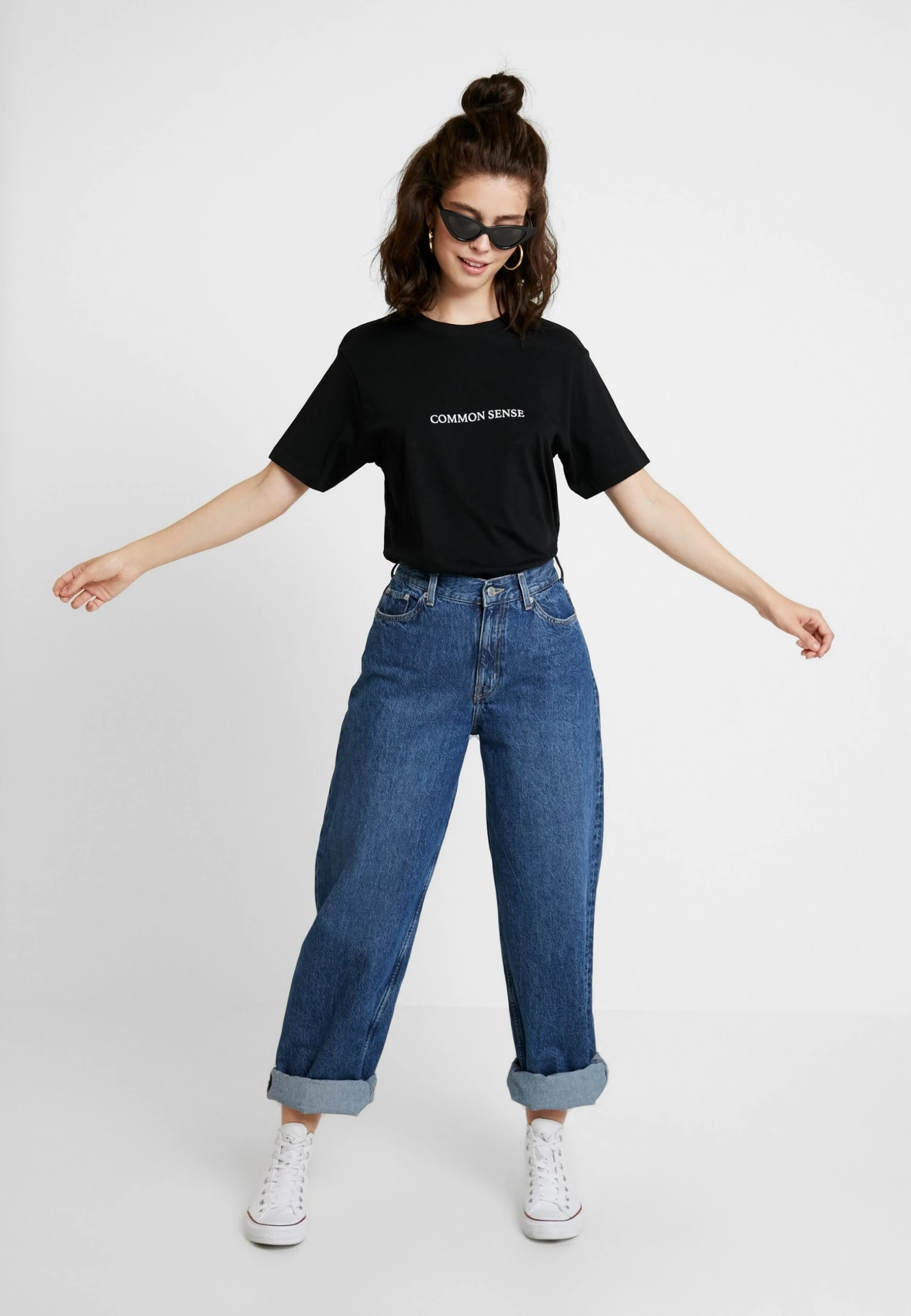 Mister Tee Ladies Common Sense TeeT-Shirt Con StampaBlack Donna T-shirt E Top MEJ21D023-Q11 2 Mister Tee Ladies Common Sense TeeT-Shirt Con StampaBlack Donna T-shirt E Top MEJ21D023-Q11 - immagine 2